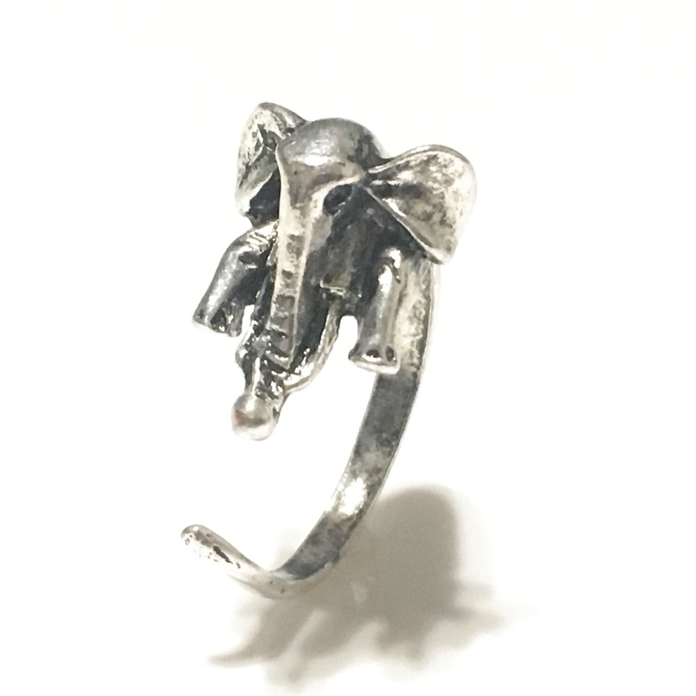 Unique Elephant Ring Antique Silver